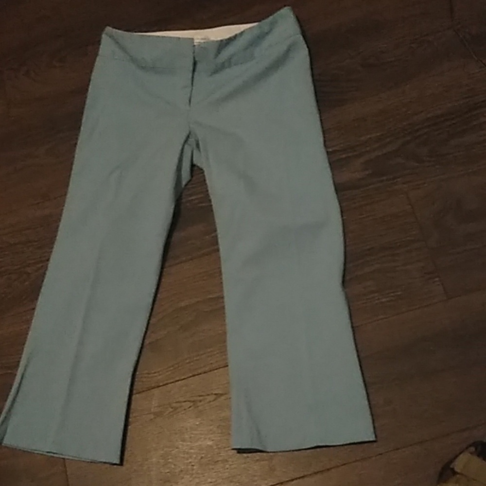 Caprieas - Picture 1 of 4
